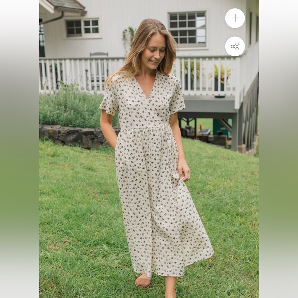 Neuflora Fall River Wrap Dress in Spring Floral Size S